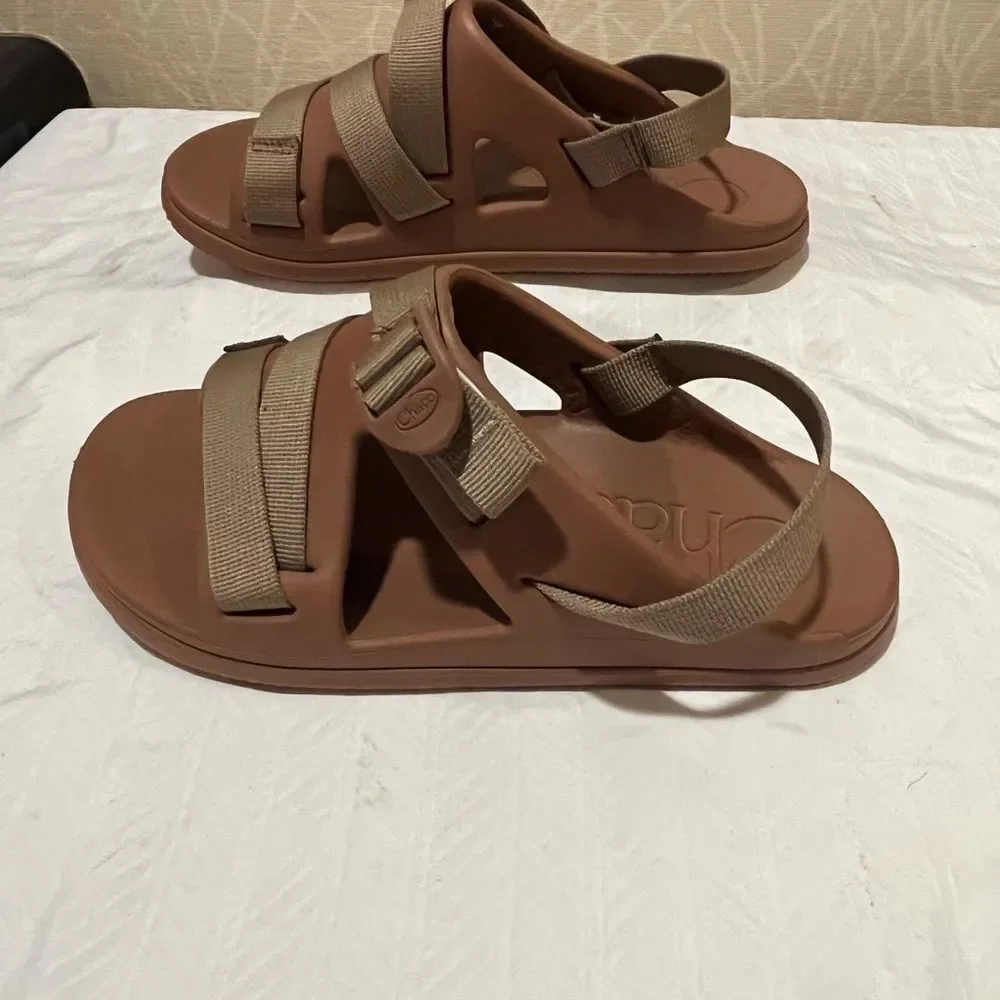 Chaco Chillos Sandals - Picture 4 of 10